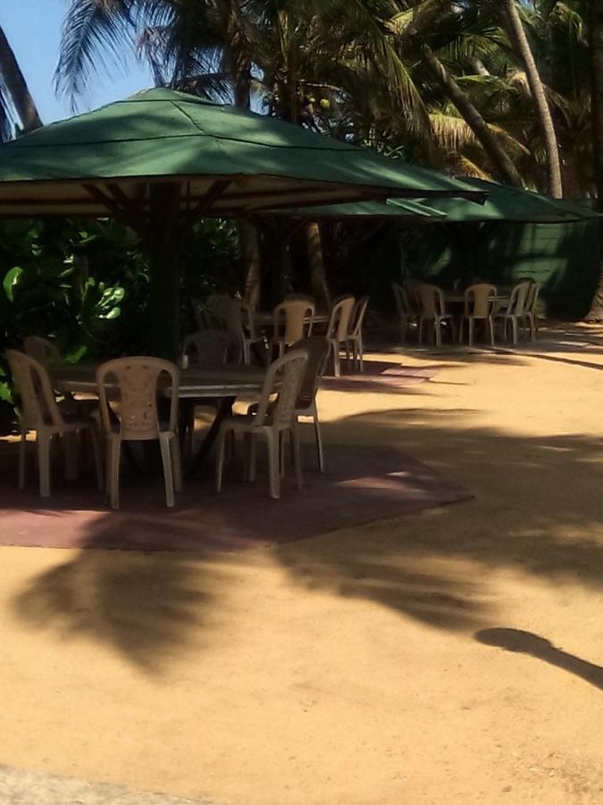 Ninnada Beach Hotel Marawila Kültér fotó